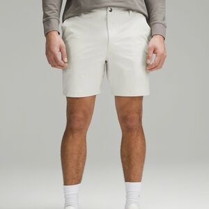 Lululemon Men’s ABC Classic Fit Short 7”. Size 36 color Bone. Pre Owned
